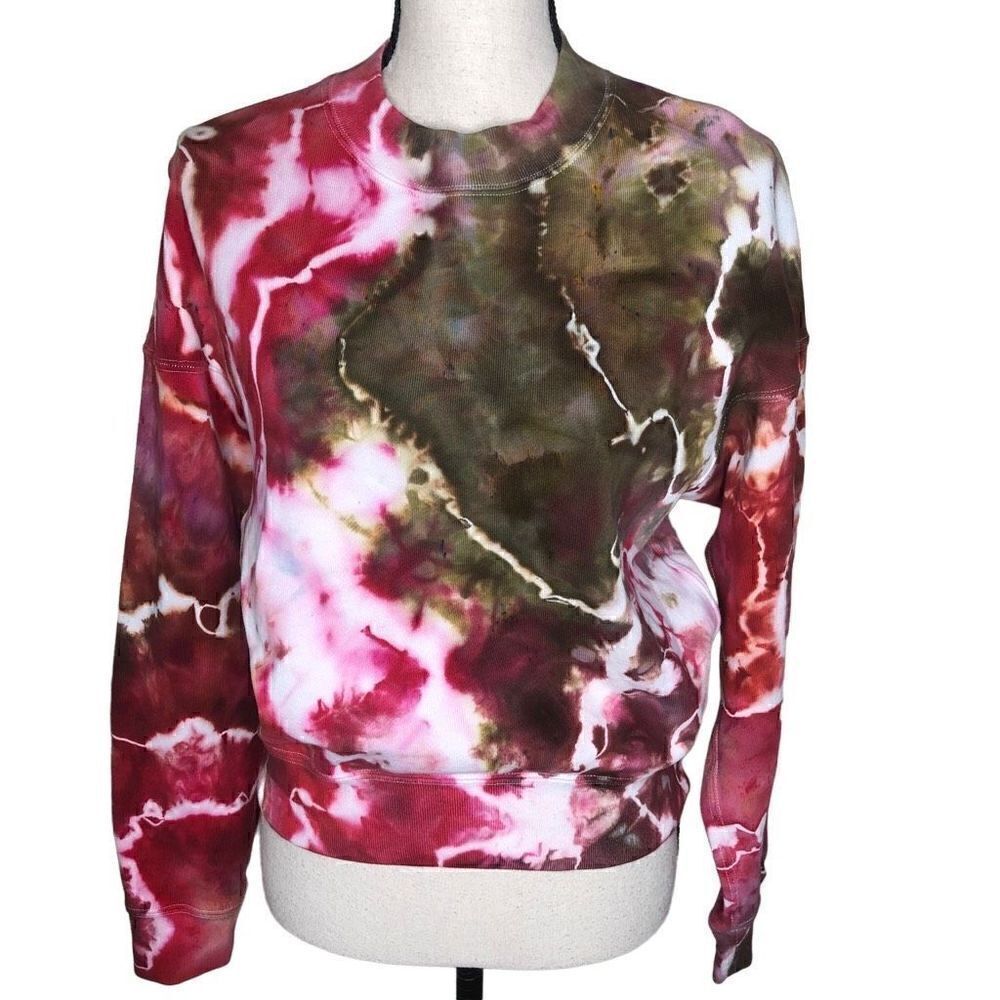 Uniqlo Tie Dye Dropped Shoulder Sweatshirt